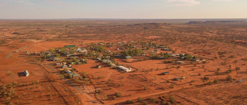 Outback 1170x500 1