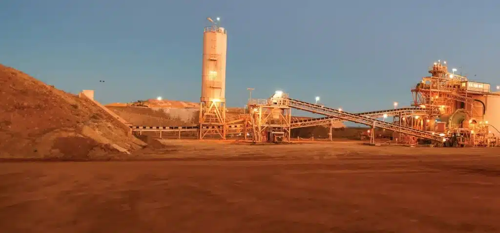 Mining operation at dusk | image for the Industries page.